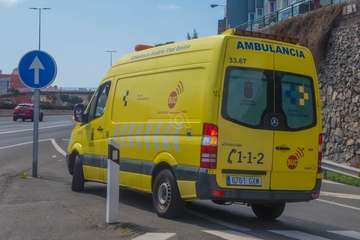  Encomiable servicio de auxilio de una patrulla de la Guardia Civil de Tráfico en Telde/Reportaje Antonio Rico.
